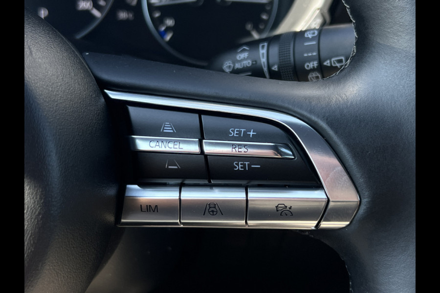 Mazda 3 2.0 e-SkyActiv-X M Hybrid 186 Luxury | Bose Audio | ACC | 360 Camera | LED