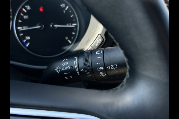 Mazda 3 2.0 e-SkyActiv-X M Hybrid 186 Luxury | Bose Audio | ACC | 360 Camera | LED