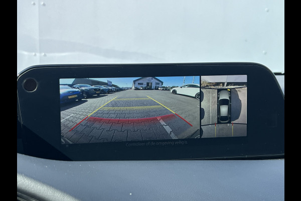 Mazda 3 2.0 e-SkyActiv-X M Hybrid 186 Luxury | Bose Audio | ACC | 360 Camera | LED