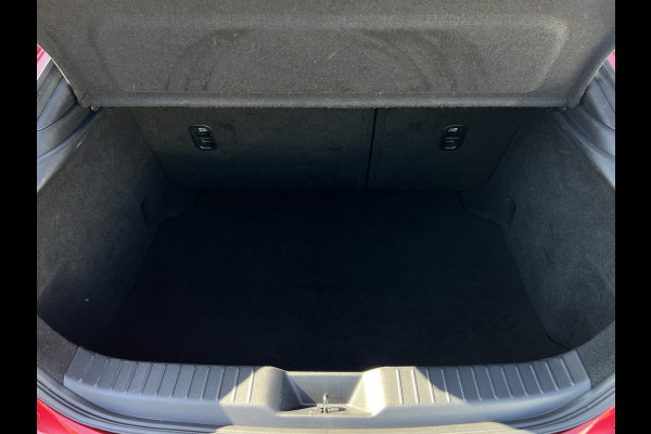 Mazda 3 2.0 e-SkyActiv-X M Hybrid 186 Luxury | Bose Audio | ACC | 360 Camera | LED