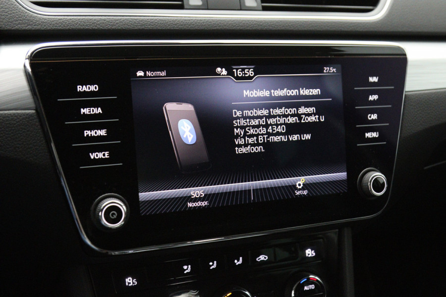 Škoda Superb Combi 1.4 TSI iV Business 218 PK Edition Plus PHEV, Climate Control, Adap. Cruise Control, Carplay,