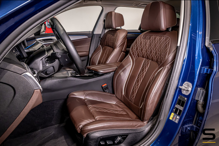 BMW 5 Serie Touring 530e|Cam|Pano|Comfort|HUD|Acc+|Nappa|APK