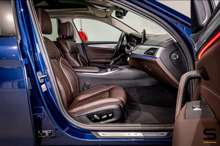 BMW 5 Serie Touring 530e|Cam|Pano|Comfort|HUD|Acc+|Nappa|APK