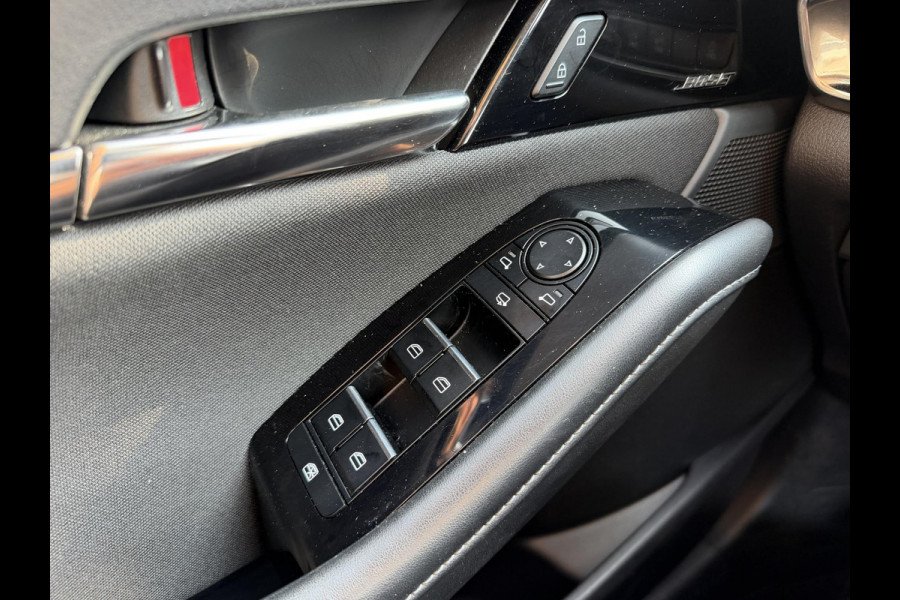 Mazda CX-30 2.0 e-SkyActiv-X M Hybrid Sportive | Head up display | Achteruitrij camera |