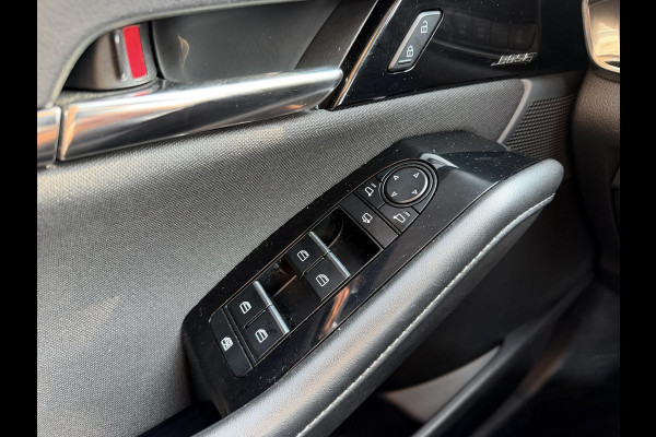 Mazda CX-30 2.0 e-SkyActiv-X M Hybrid Sportive | Head up display | Achteruitrij camera |