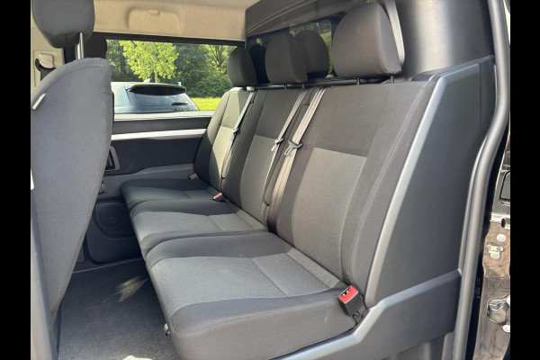 Opel Vivaro-e L3H1 Innovation DC 75 kWh | 329 km WLTP | Dubbele Schuifdeur | Camera | Trekhaak | CarPlay | Navi | 17" LMV