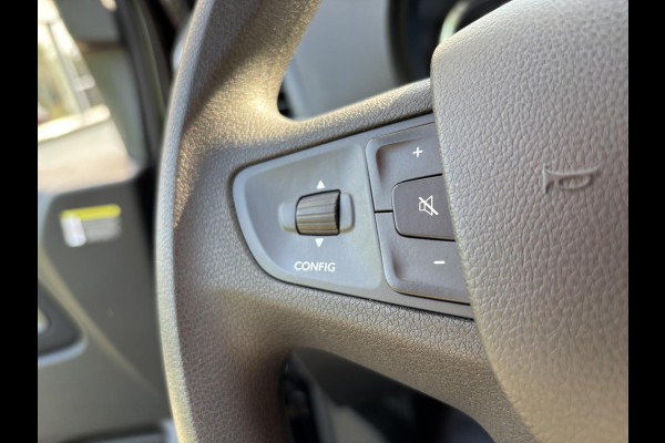 Opel Vivaro-e L3H1 Innovation DC 75 kWh | 329 km WLTP | Dubbele Schuifdeur | Camera | Trekhaak | CarPlay | Navi | 17" LMV