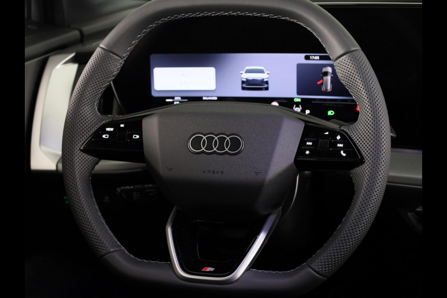 Audi Q4 e-tron S edition 82 KWh 286 pk | Optiekpakket zwart-glanzend | Privacy glas | Trekhaak | Leder/stof interieur |