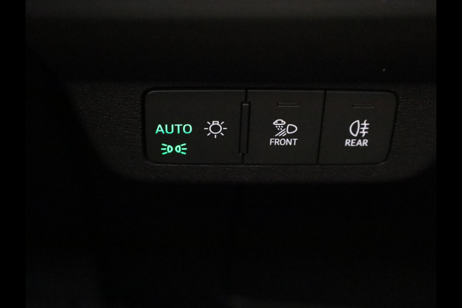 Audi Q4 e-tron S edition 82 KWh 286 pk | Optiekpakket zwart-glanzend | Privacy glas | Trekhaak | Leder/stof interieur |
