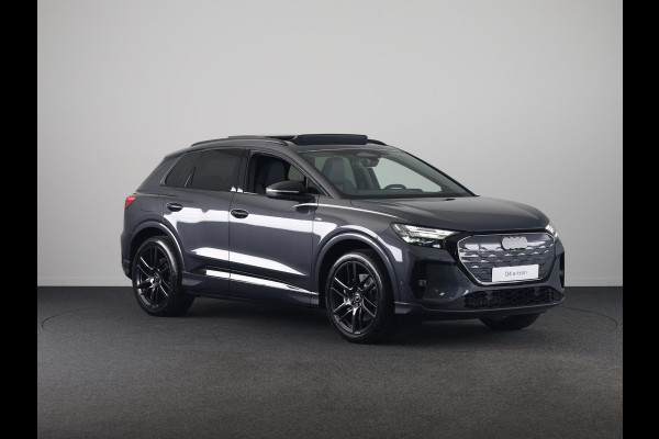 Audi Q4 e-tron S edition Quattro 82KWh 340 pk | Techniekpakket Pro | elektrische stoelen | Glazen panoramadak | head-up display  |