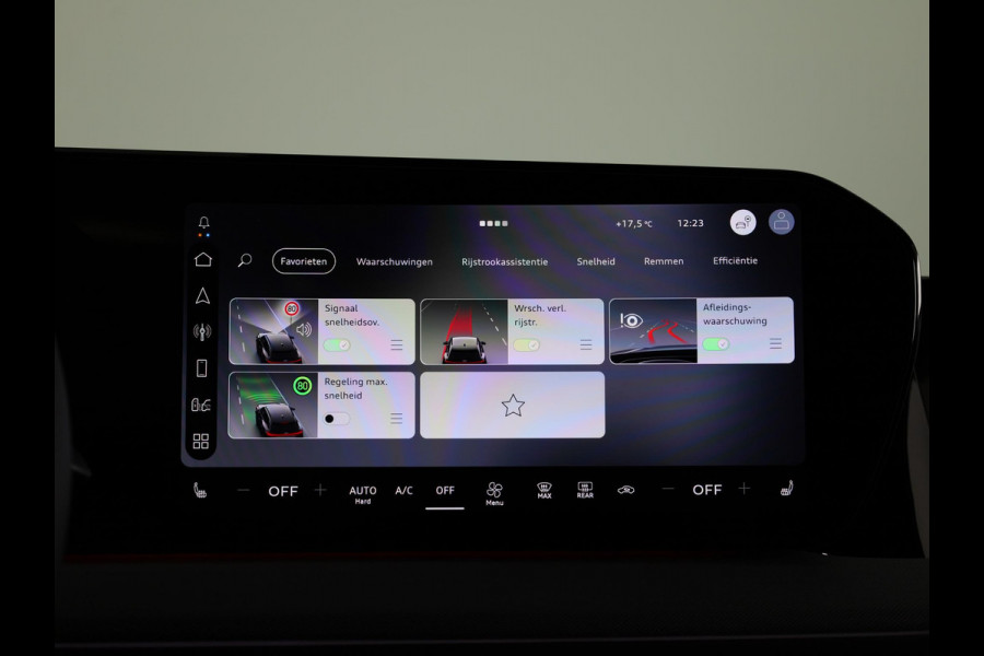 Audi Q4 e-tron S edition Quattro 82KWh 340 pk | Techniekpakket Pro | elektrische stoelen | Glazen panoramadak | head-up display  |
