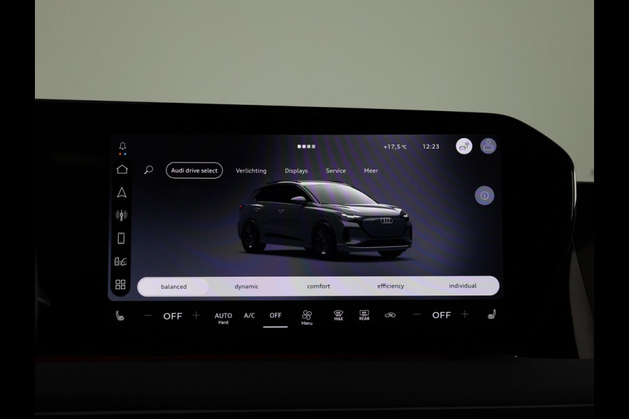 Audi Q4 e-tron S edition Quattro 82KWh 340 pk | Techniekpakket Pro | elektrische stoelen | Glazen panoramadak | head-up display  |