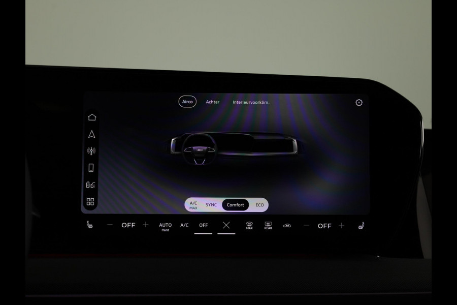 Audi Q4 e-tron S edition Quattro 82KWh 340 pk | Techniekpakket Pro | elektrische stoelen | Glazen panoramadak | head-up display  |