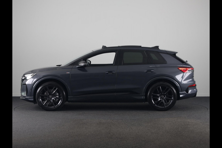 Audi Q4 e-tron S edition Quattro 82KWh 340 pk | Techniekpakket Pro | elektrische stoelen | Glazen panoramadak | head-up display  |