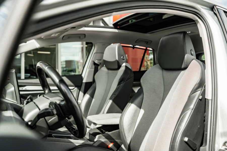 Škoda Enyaq iV 80 | Panoramadak | Warmtepomp | SOH 88%
