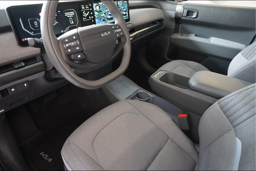 Kia EV3 Plus 81.4 kWh | Adaptieve cruise + Lane dep | 605km WLTP | Apple Carplay | Verwarde stoelen + stuurwiel | Keyless |