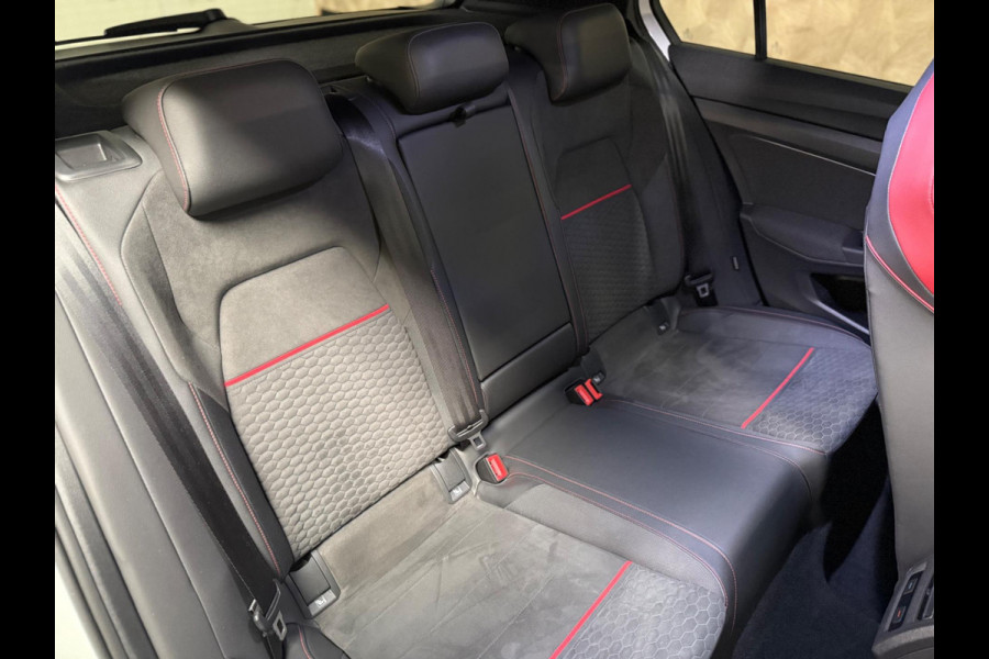 Volkswagen Golf 2.0 TSI GTI Clubsport | Pano | Keyless | Sfeerverlichting | Keyless | ACC