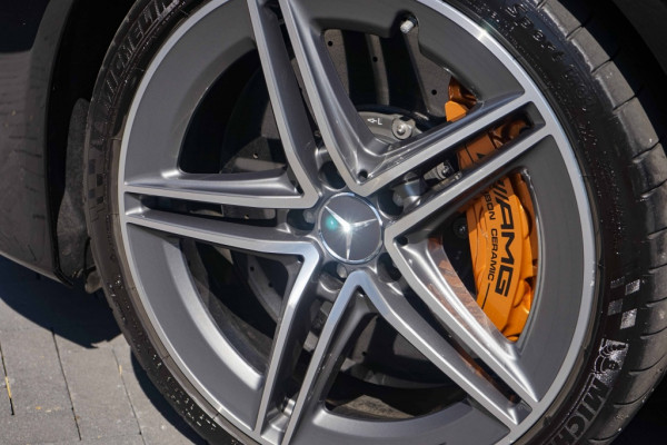 Mercedes-Benz C-Klasse C63S AMG 63 S Estate Ceramic/Pano/Carbon/Track/510PK/26DKM