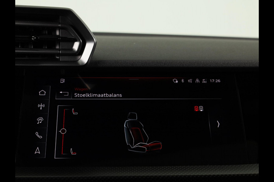 Audi RS3 Sportback Competition Limited 2.5 FSI 295 kW / 400 PK SB | 586 / 750  gelimiteerde oplage | Audi Exclusive Malachite Green | Panoramadak | Sonos | HUD |