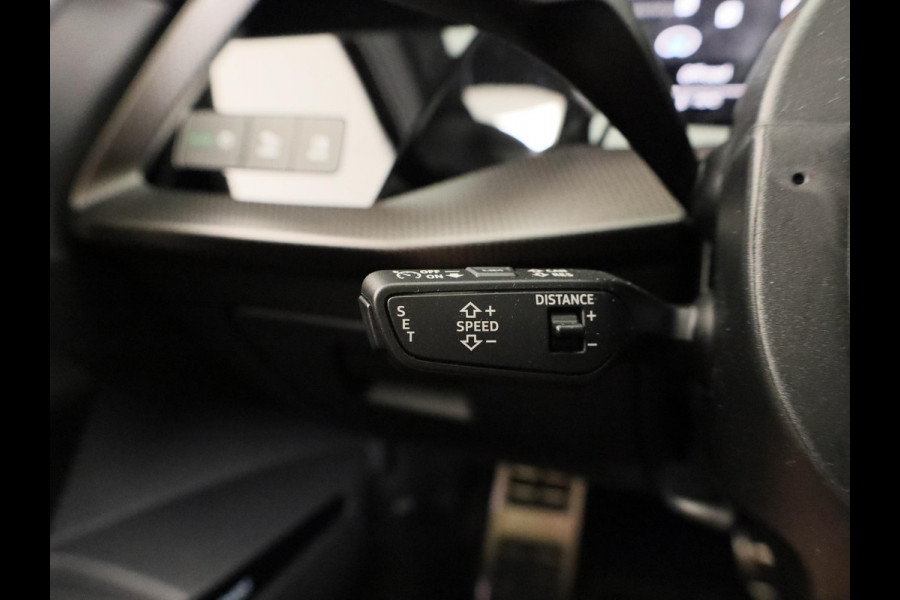 Audi RS3 Sportback Competition Limited 2.5 FSI 295 kW / 400 PK SB | 586 / 750  gelimiteerde oplage | Audi Exclusive Malachite Green | Panoramadak | Sonos | HUD |