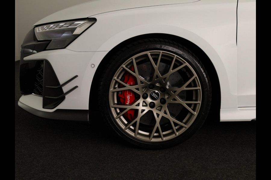 Audi RS3 Sportback Competition Limited 2.5 TFSI 295 kW / 400 PK SB | 599 / 750  gelimiteerde oplage | Audi Exclusive Matte Gletsjerwit | Panoramadak | Sonos | HUD |