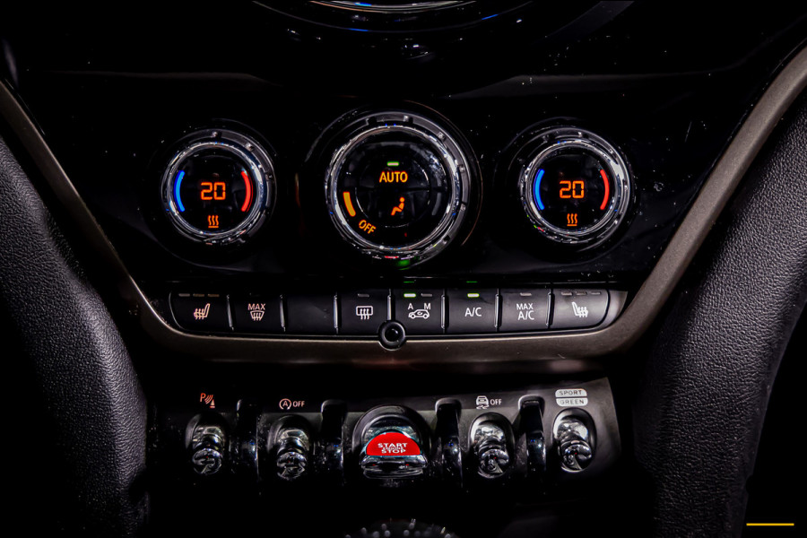MINI Countryman 1.5 Cooper|Pano|Cam|H&K|E-stoel|Leder|Dealer