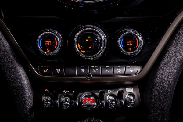 MINI Countryman 1.5 Cooper|Pano|Cam|H&K|E-stoel|Leder|Dealer