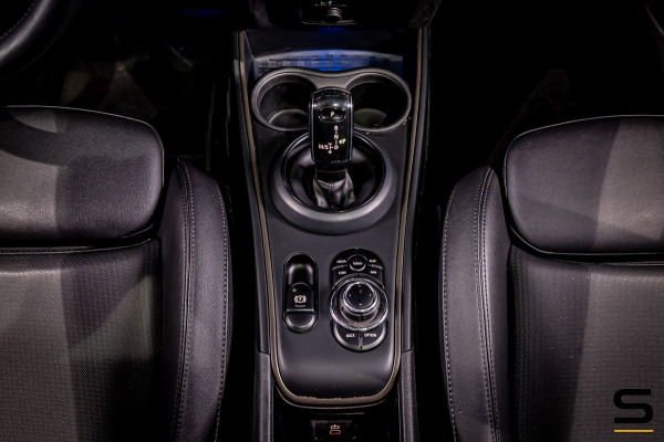MINI Countryman 1.5 Cooper|Pano|Cam|H&K|E-stoel|Leder|Dealer