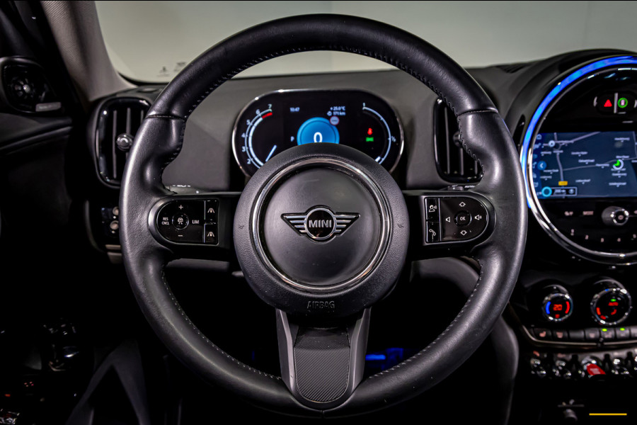 MINI Countryman 1.5 Cooper|Pano|Cam|H&K|E-stoel|Leder|Dealer