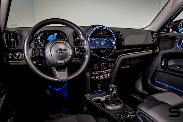 MINI Countryman 1.5 Cooper|Pano|Cam|H&K|E-stoel|Leder|Dealer