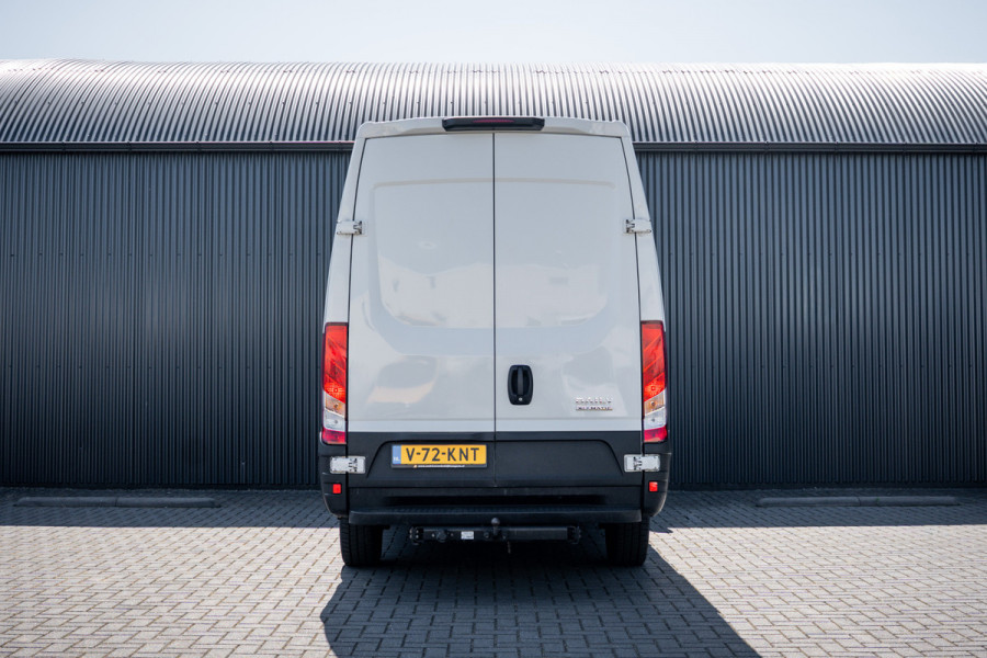 Iveco Daily 35S14V 2.3 L2H2 | Automaat | 1e Eigenaar | Euro 6 | Cruise | Climate | Trekhaak
