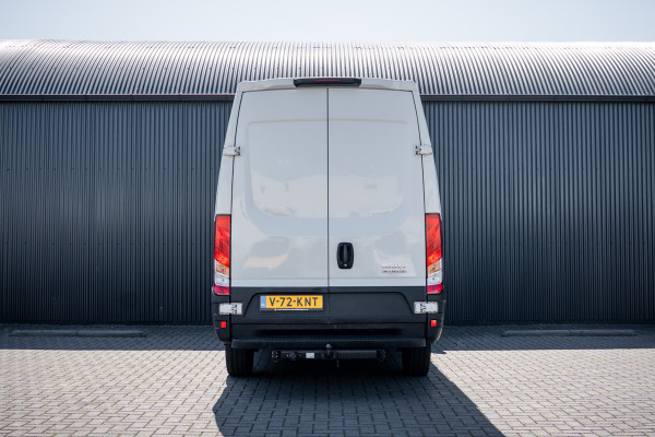 Iveco Daily 35S14V 2.3 L2H2 | Automaat | 1e Eigenaar | Euro 6 | Cruise | Climate | Trekhaak