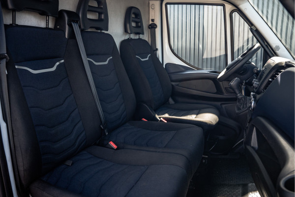 Iveco Daily 35S14V 2.3 L2H2 | Automaat | 1e Eigenaar | Euro 6 | Cruise | Climate | Trekhaak