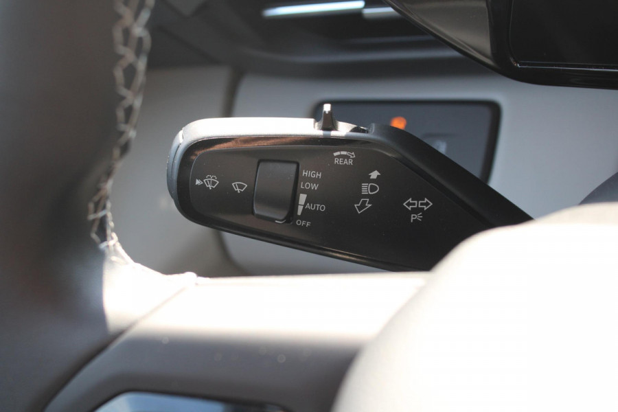 Ford Explorer Select Extended Range AWD 79 kWh | Adaptive Cruise Control | Stuur + Stoelverwarming | HUD | BLISS |
