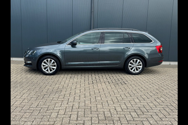 Škoda Octavia Combi 1.0 TSI Business * Parkeersensoren * Navigatie * Stoelverwarming *