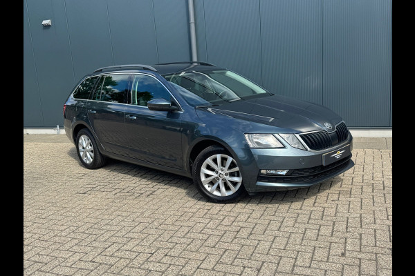 Škoda Octavia Combi 1.0 TSI Business * Parkeersensoren * Navigatie * Stoelverwarming *