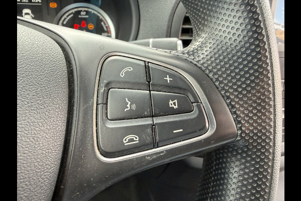 Mercedes-Benz eVito 112 66 kWh 280km WLTP 97% (SOH) Snelladen L2H1 Climate Control Cruise Control Carplay Camera Stoelverwarming