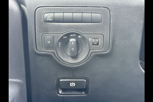 Mercedes-Benz eVito 112 66 kWh 280km WLTP 97% (SOH) Snelladen L2H1 Climate Control Cruise Control Carplay Camera Stoelverwarming