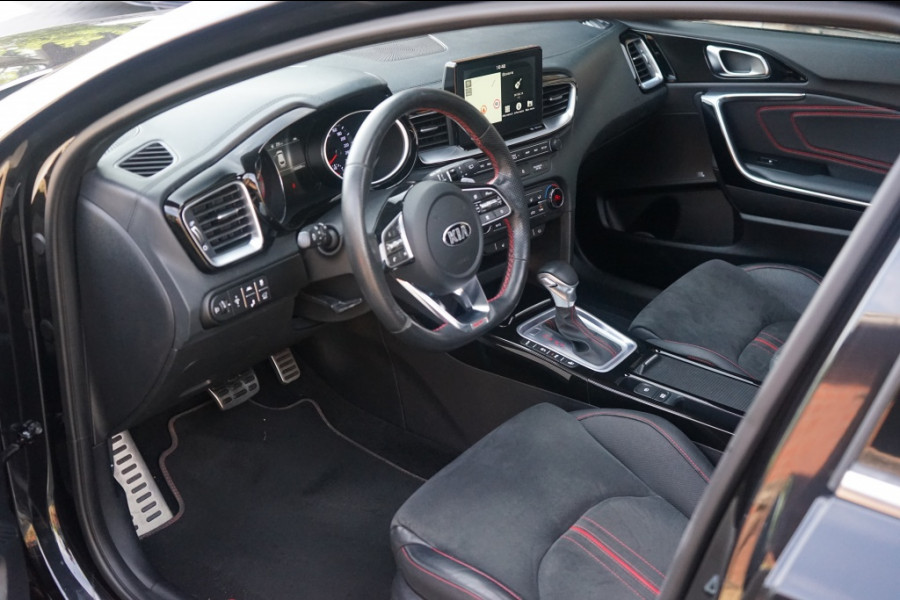 Kia ProCeed GT 1.6 T-GDI DCT/Pano/JBL/Memory/ACC/204PK