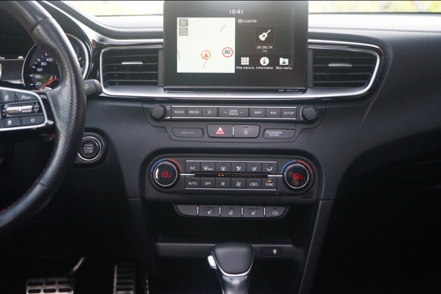 Kia ProCeed GT 1.6 T-GDI DCT/Pano/JBL/Memory/ACC/204PK