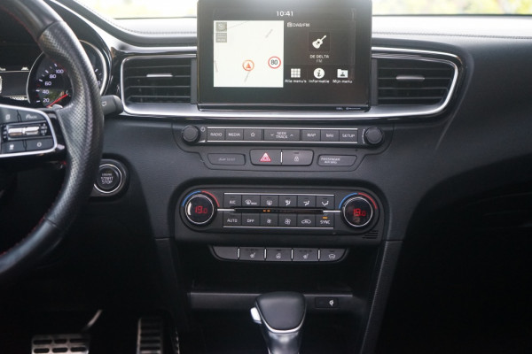 Kia ProCeed GT 1.6 T-GDI DCT/Pano/JBL/Memory/ACC/204PK