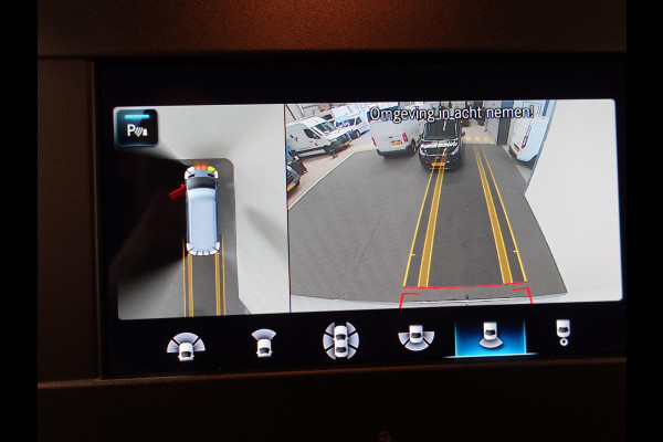 Mercedes-Benz Sprinter 315 CDI Automaat L2H2 PRO Airco MBUX Navigatie Adaptive Cruise Control Leder PDC VA + Camera Trekhaak 3500kg Comfortstoel
