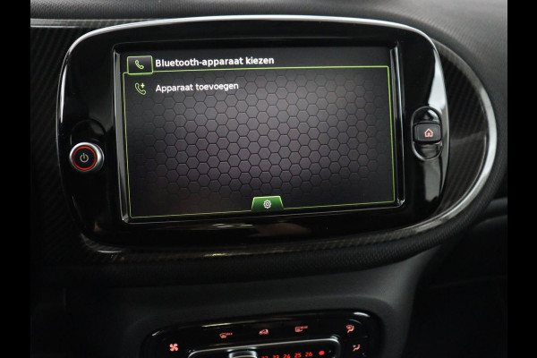 Smart Fortwo EQ Comfort PLUS 18 kWh | SOH 91.8% | Leder | Panoramadak | Stoelverwarming | Camera | Bluetooth | Park assist | Climate control | Full LED | 16'' Lichtmetaal
