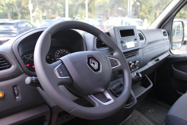 Renault Master T35 2.3 dCi 165PK L3 | OPRIJWAGEN | AUTOTRANSPORTER | 3500KG | LIER | CRUISE CONTROL | AIRCO | ZEEPPOMP EN KRAAN | VERLICHTING BUITENZIJDE | TREKHAAK | NIEUWE AUTO! |
