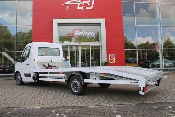 Renault Master T35 2.3 dCi 165PK L3 | OPRIJWAGEN | AUTOTRANSPORTER | 3500KG | LIER | CRUISE CONTROL | AIRCO | ZEEPPOMP EN KRAAN | VERLICHTING BUITENZIJDE | TREKHAAK | NIEUWE AUTO! |