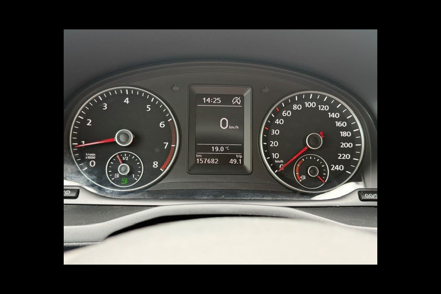 Volkswagen Caddy 1.4 TGI L2H1 EcoFuel Maxi AIRCO I MULTIMEDIA I CRUISE CONTROL I 1e EIGENAAR I COMPLETE ONDERHOUDSHISTORIE I RIJDEN OP GROEN GAS = CO2 NEUTRAAL 220-VOLT CONVERTER I OOK LEVERBAAR ZONDER KASTJES IN LAADRUIMTE