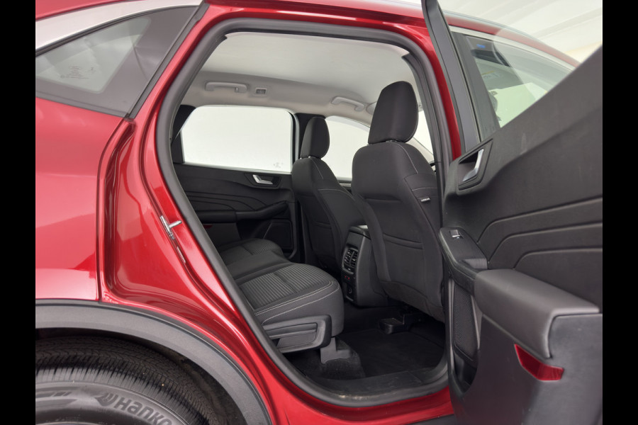 Ford Kuga 2.5 PHEV Titanium (Plug-in) (INCL-BTW) *DIGI-COCKPIT | ADAPTIVE-CRUISE | BLINDSPOT | PARK-PILOT | CAMERA | NAVI-FULLMAP | HEATED-SEATS | COMFORT-SEATS | ECC | CARPLAY | PDC | DAB | LANE-ASSIST | TOWBAR | 18''ALU*
