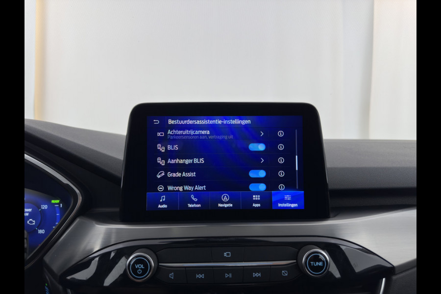 Ford Kuga 2.5 PHEV Titanium (Plug-in) (INCL-BTW) *DIGI-COCKPIT | ADAPTIVE-CRUISE | BLINDSPOT | PARK-PILOT | CAMERA | NAVI-FULLMAP | HEATED-SEATS | COMFORT-SEATS | ECC | CARPLAY | PDC | DAB | LANE-ASSIST | TOWBAR | 18''ALU*