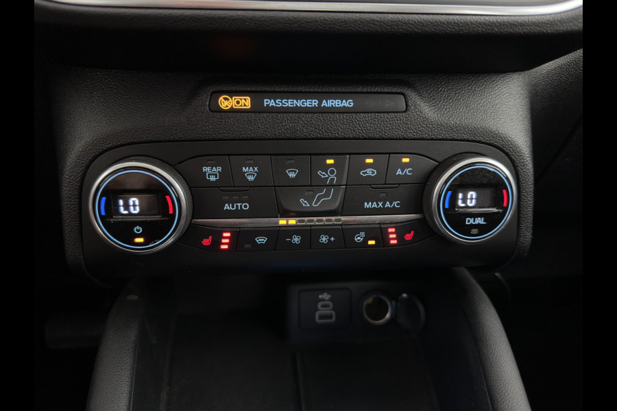 Ford Kuga 2.5 PHEV Titanium (Plug-in) (INCL-BTW) *DIGI-COCKPIT | ADAPTIVE-CRUISE | BLINDSPOT | PARK-PILOT | CAMERA | NAVI-FULLMAP | HEATED-SEATS | COMFORT-SEATS | ECC | CARPLAY | PDC | DAB | LANE-ASSIST | TOWBAR | 18''ALU*