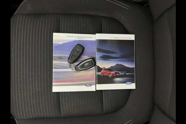 Ford Kuga 2.5 PHEV Titanium (Plug-in) (INCL-BTW) *DIGI-COCKPIT | ADAPTIVE-CRUISE | BLINDSPOT | PARK-PILOT | CAMERA | NAVI-FULLMAP | HEATED-SEATS | COMFORT-SEATS | ECC | CARPLAY | PDC | DAB | LANE-ASSIST | TOWBAR | 18''ALU*
